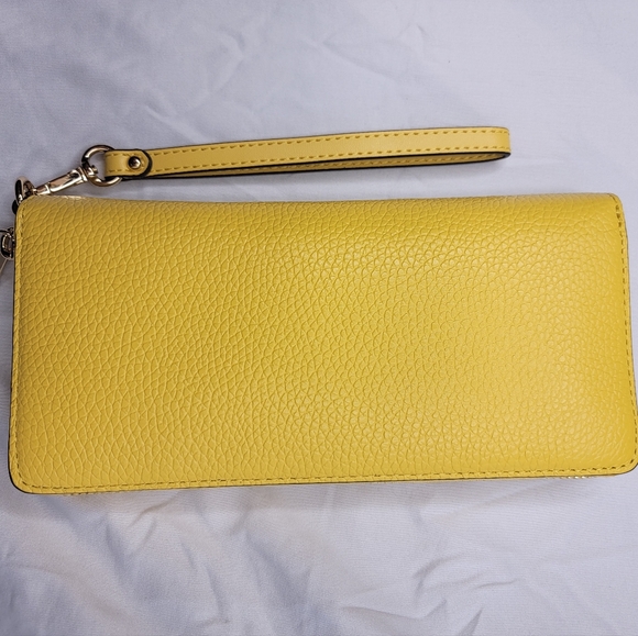 Michael Kors Yellow Wallet - Picture 2 of 4